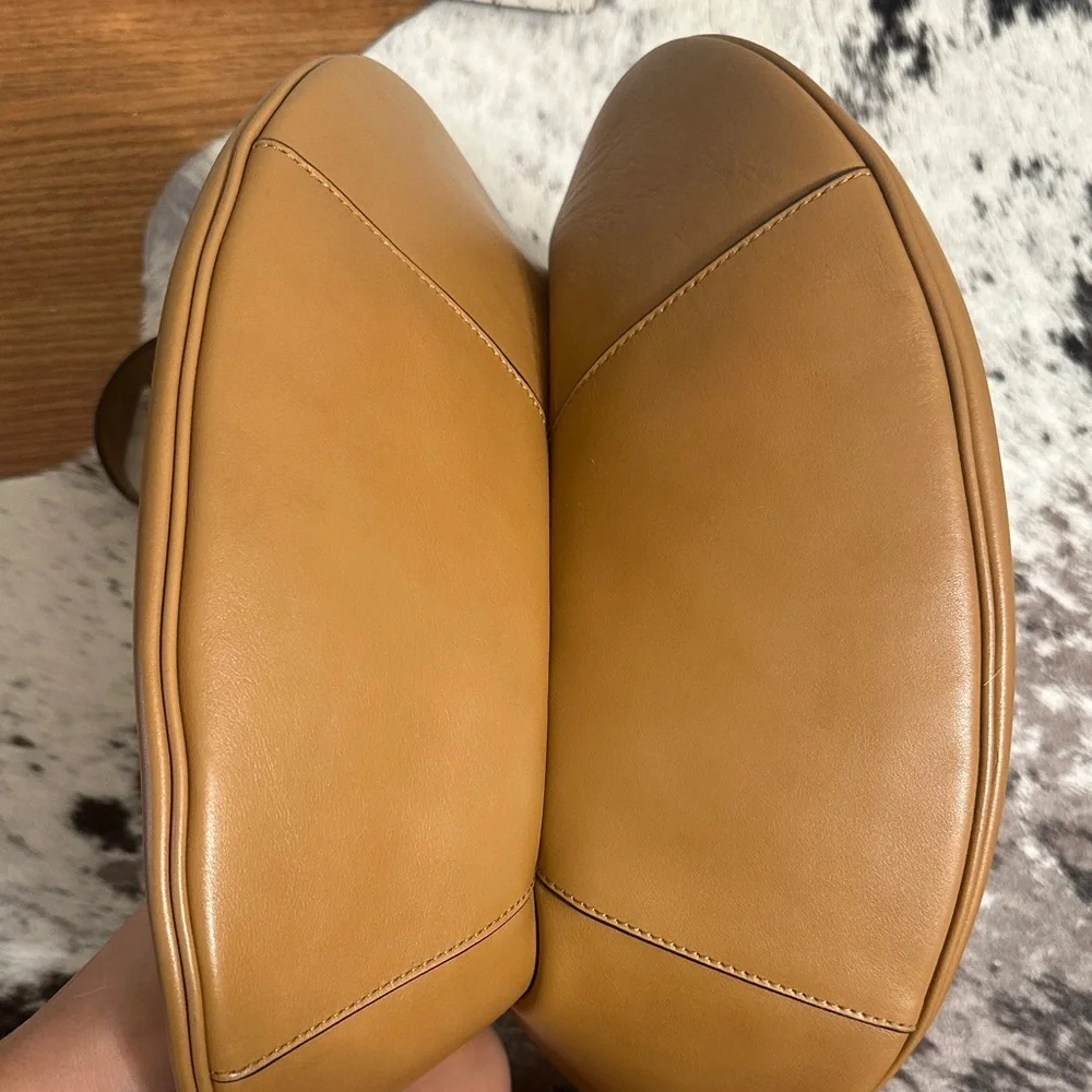 POLO ID CALFSKIN LARGE Shoulder Bag - Picture 13 of 13